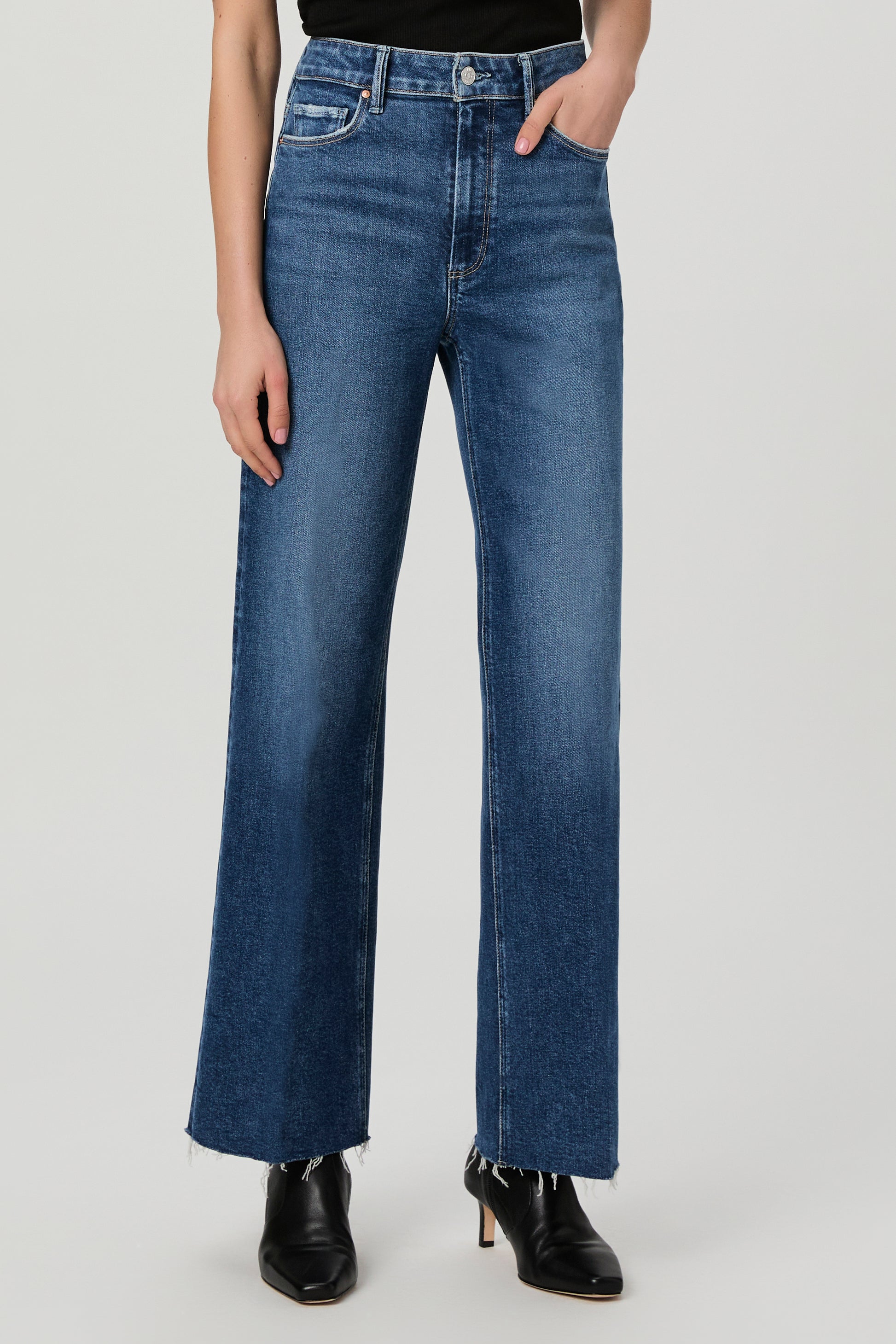 Anessa 31" W/ Raw Hem - Hackney Jeans PAIGE