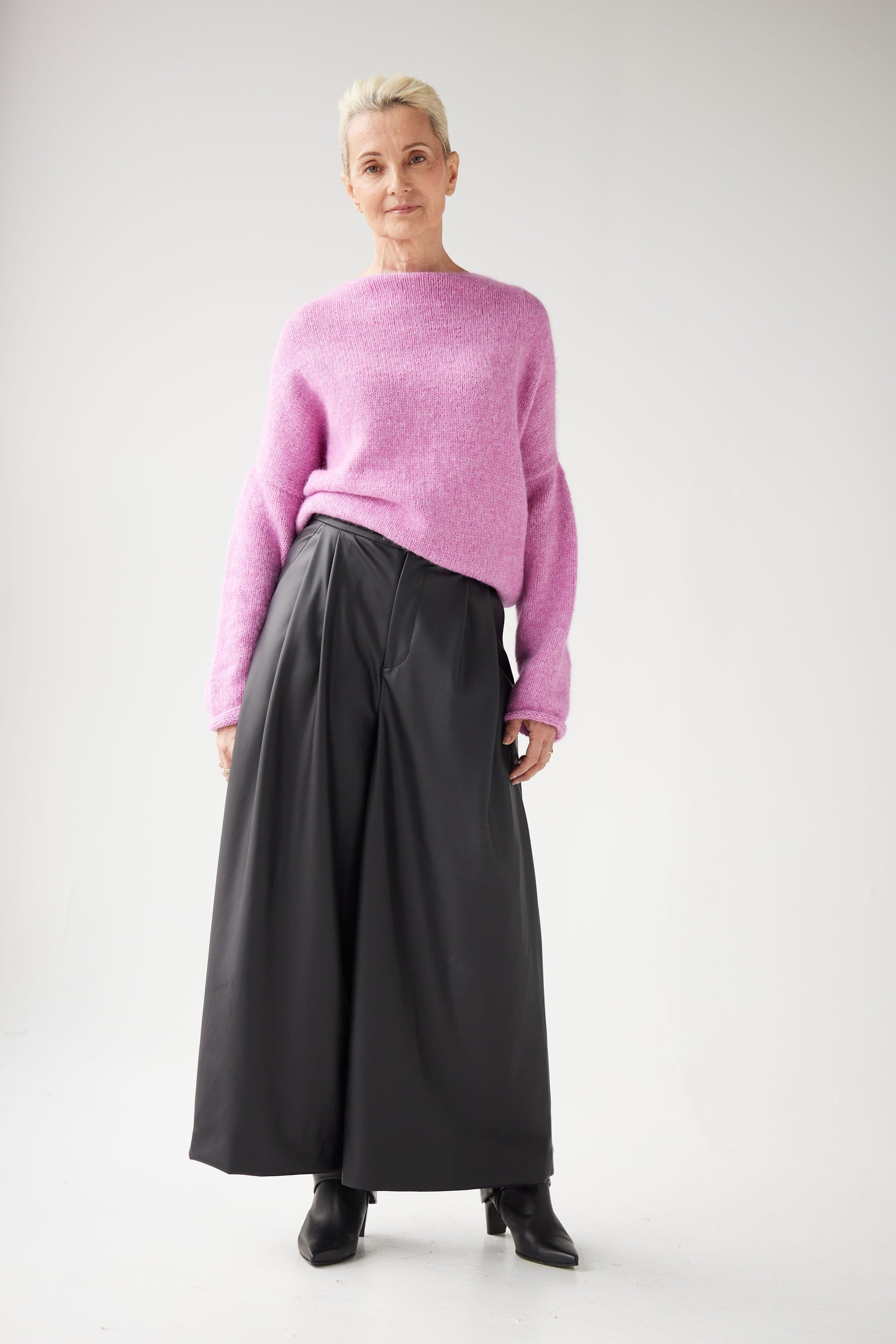 Kat Cropped Pant in Pleatherette Pants CHRISTINE ALCALAY Black 0