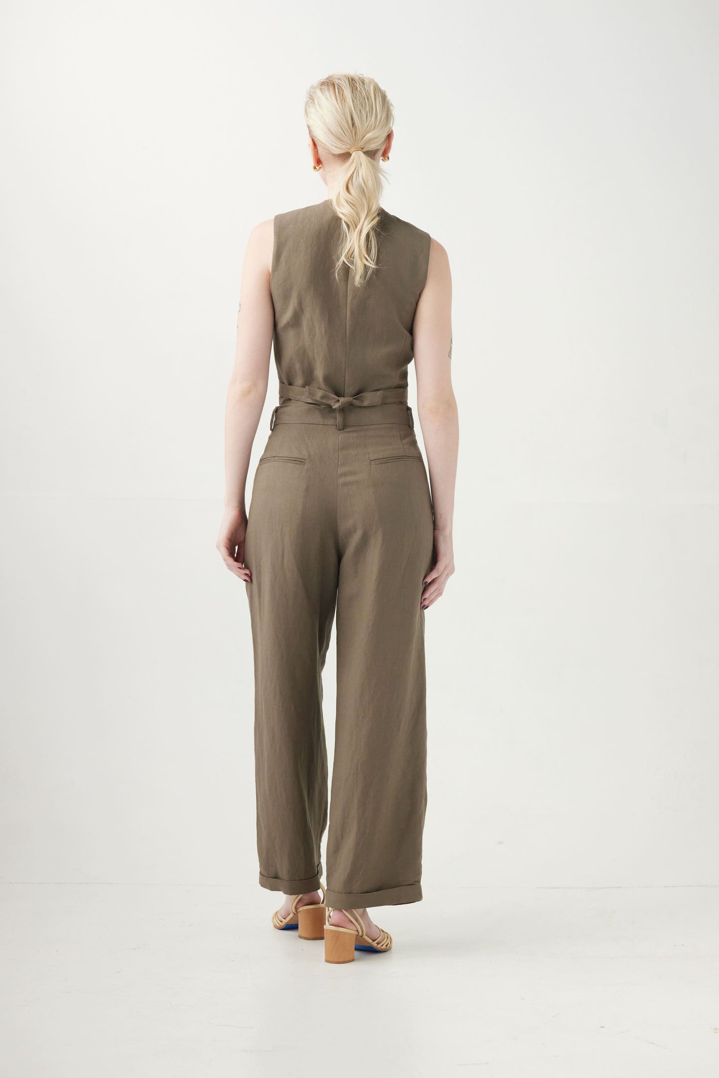 Diane Vest in Linen Blend Vests CHRISTINE ALCALAY