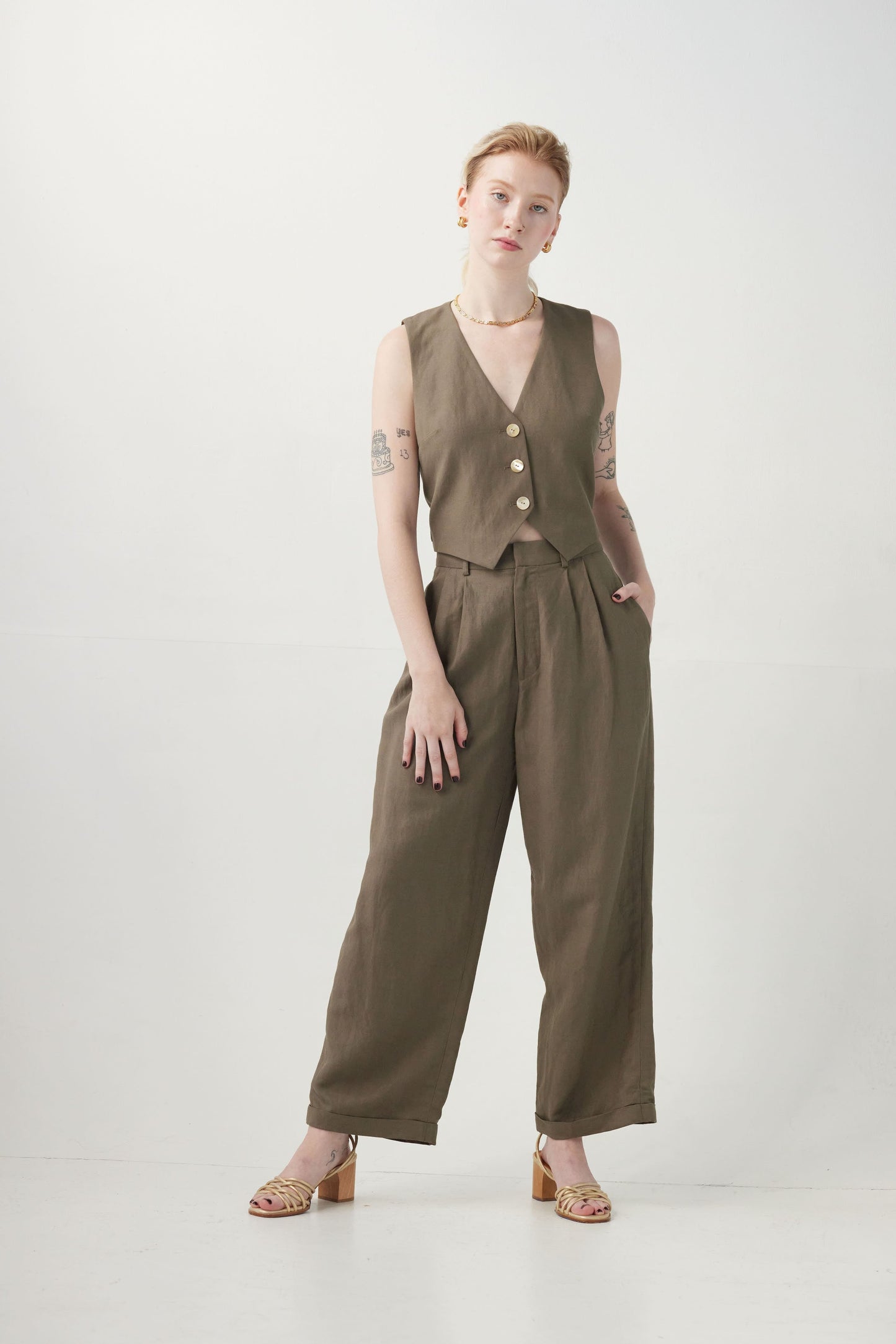 Diane Vest in Linen Blend Vests CHRISTINE ALCALAY