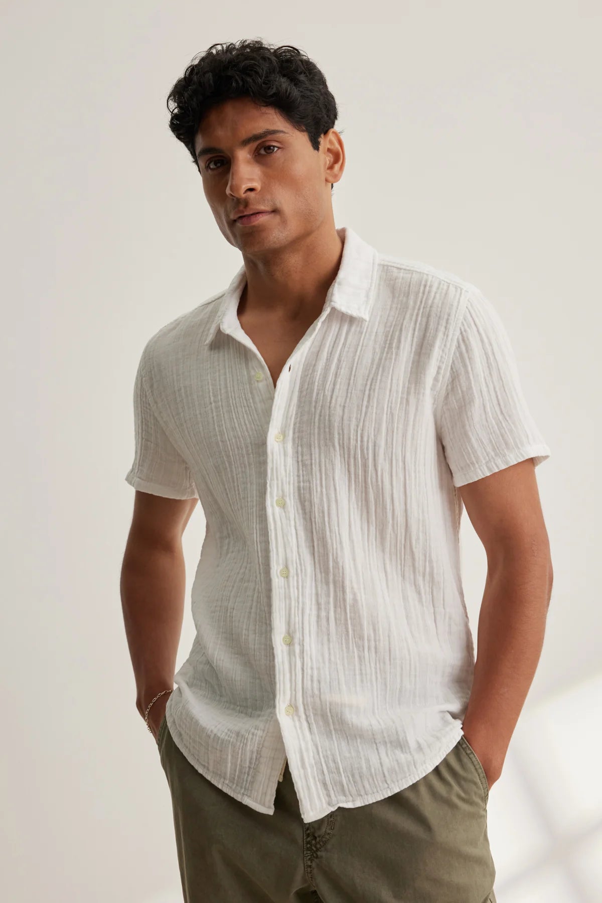 Christian S/S Button Down Tops Velvet by Graham & Spencer White S
