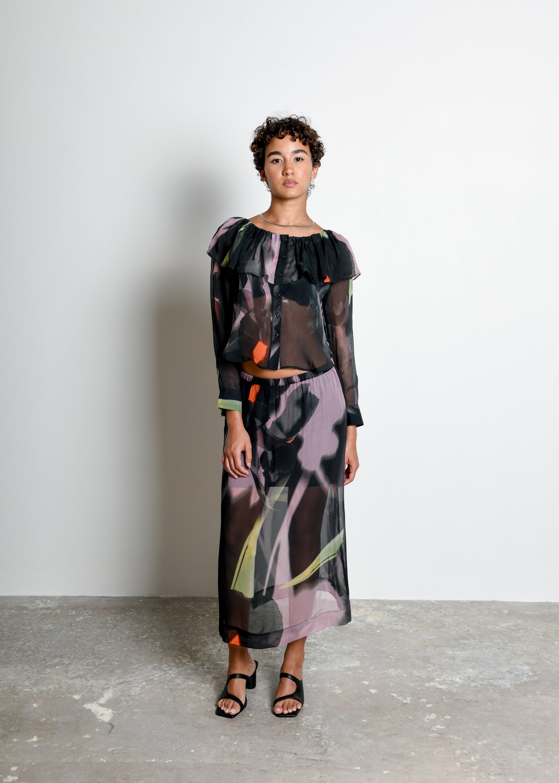 Mora Skirt UNTITLED IN MOTION Shadow Iris XS