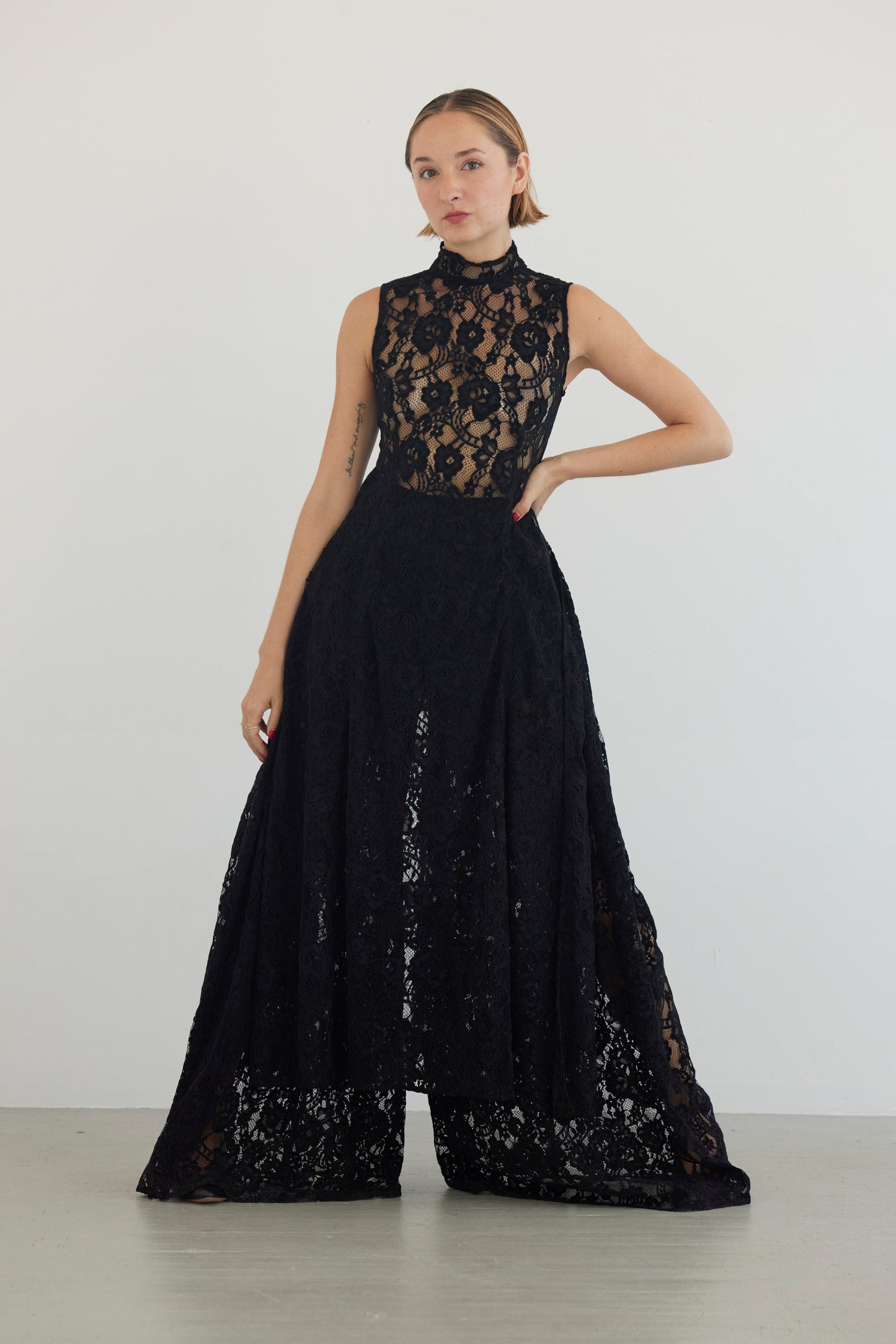 Eurie Dress in Lace - 3