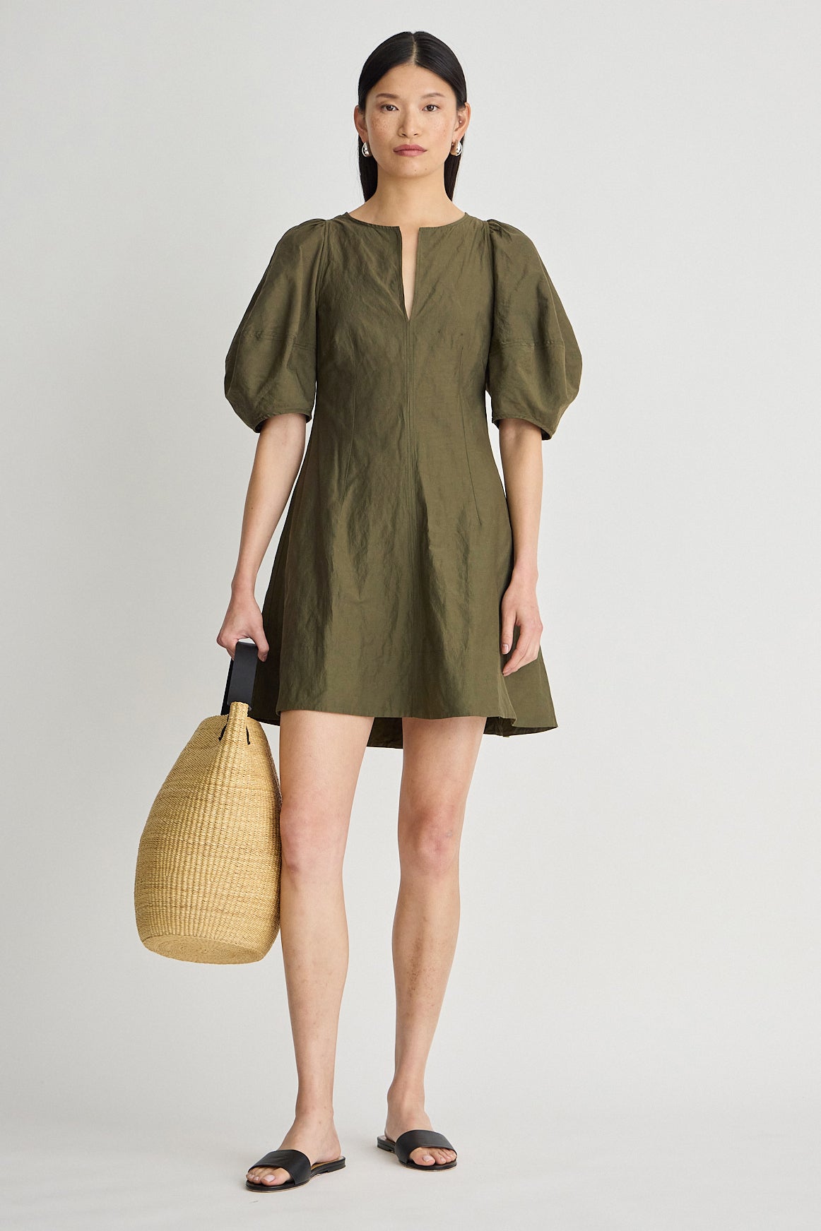 DARK OLIVE