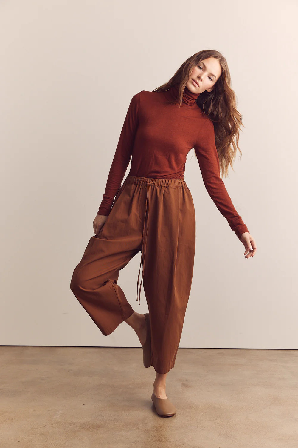 Front Pleat Drawstring Pants  Amente   