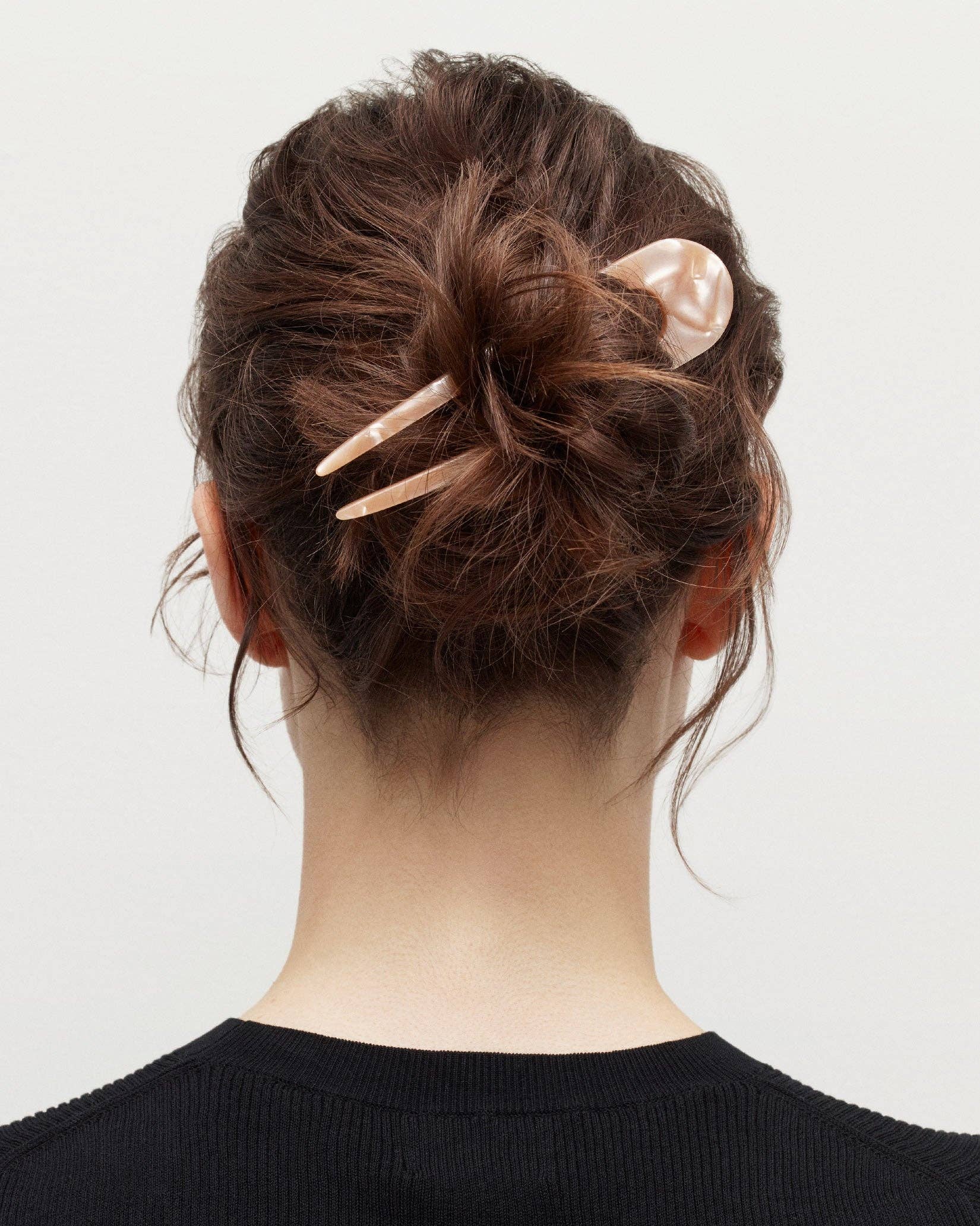 French Hair Pin in Green Tortoise Hair Accessories MACHETE