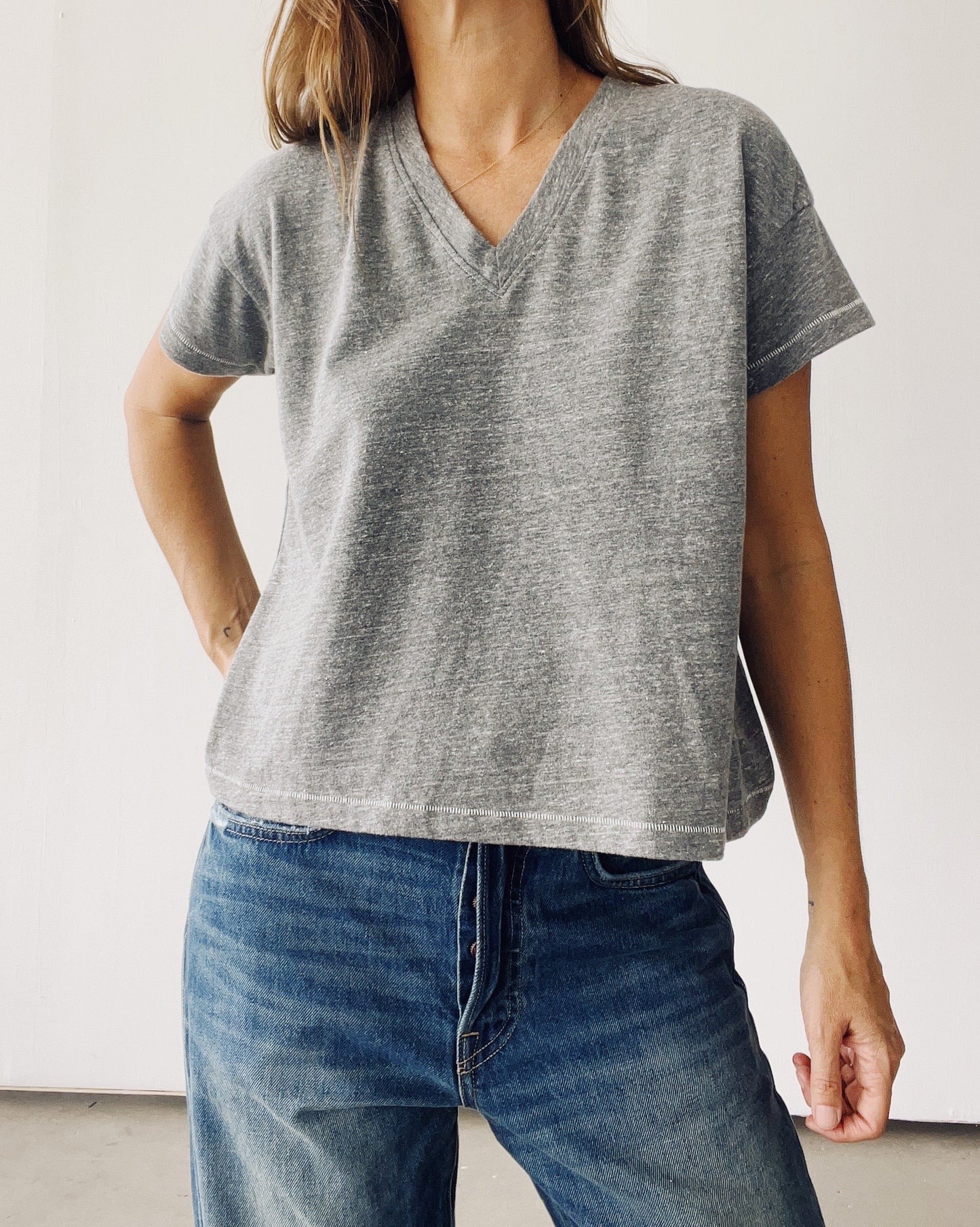 The Boxy V-Neck P.E. Grey Tees HEY GANG