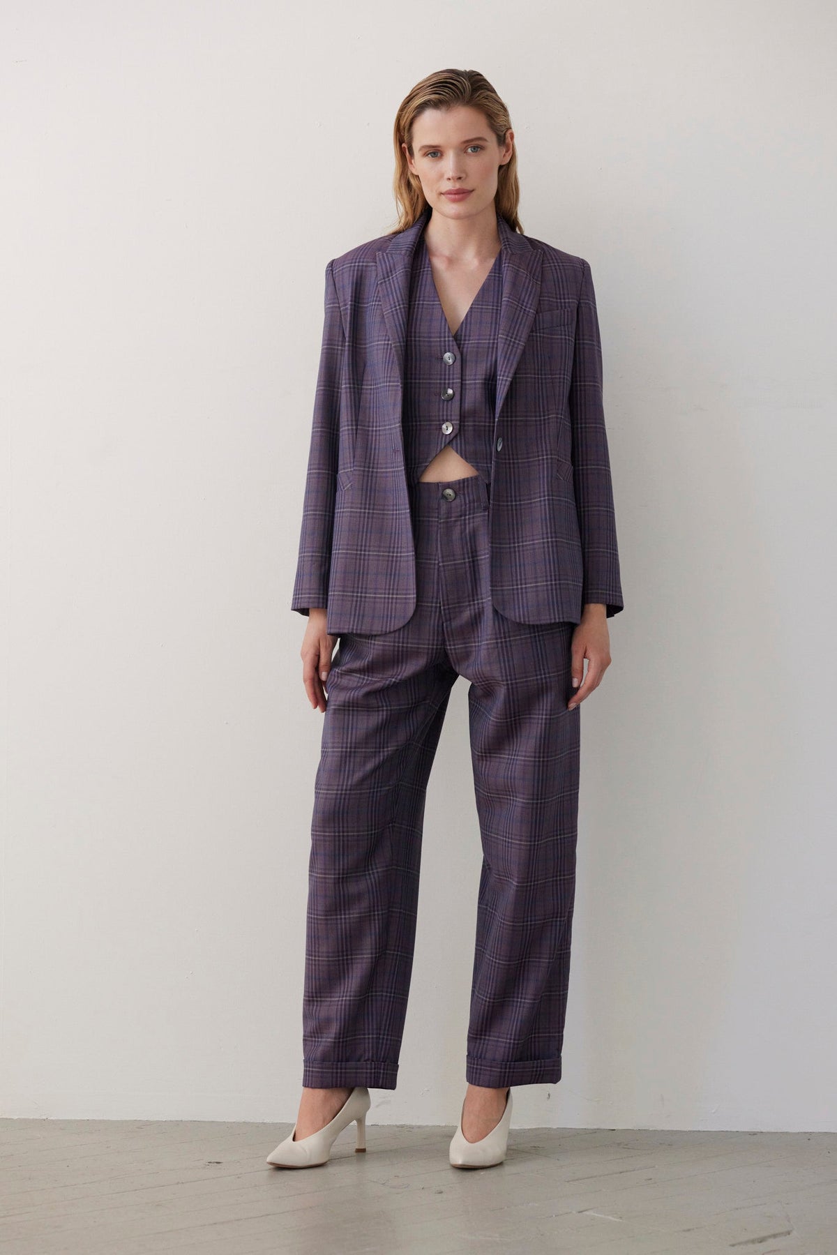 Bianca Peak Lapel Blazer in Tropical Wool Jackets CHRISTINE ALCALAY - 4