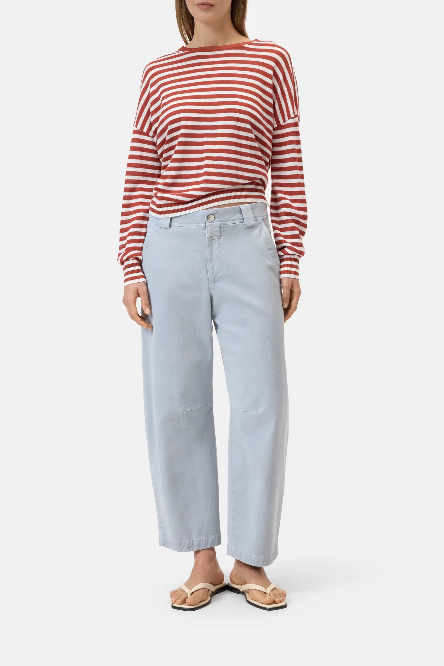 Crew Neck L/S Knit Sweater Tops Closed