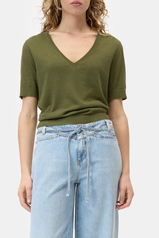 V-neck short sleeve Tops Closed