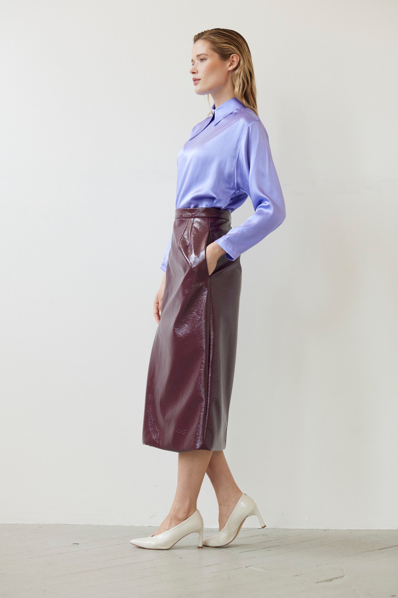 Monica Midi Straight Skirt in Gloss Pleatherette Skirts CHRISTINE ALCALAY - 3