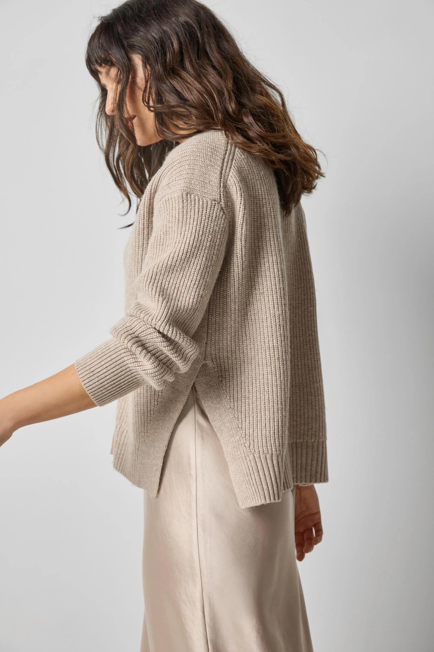 Relaxed Side Vent Cardigan Sweaters Lilla P.