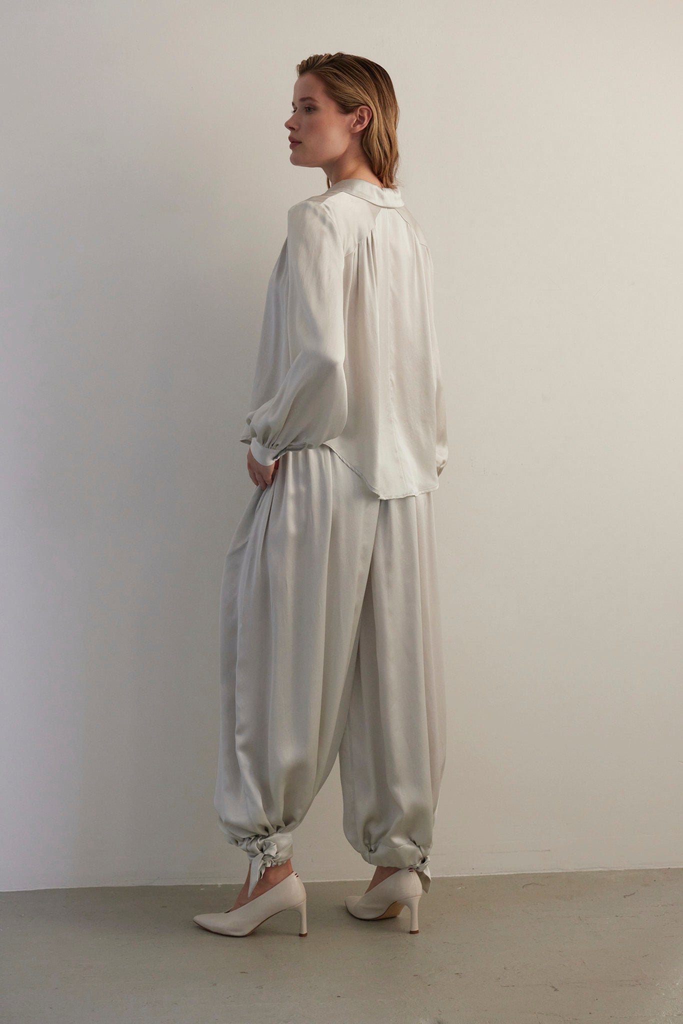 SAMPLE FW26 - Rose Blouse in Silk Charmeuse - Pearl Samples CHRISTINE ALCALAY