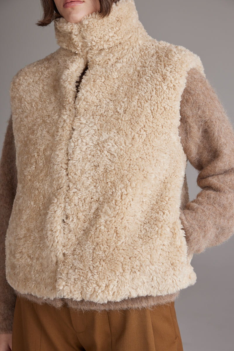 High Neck Reversible Fur Vest AMENTE - 3