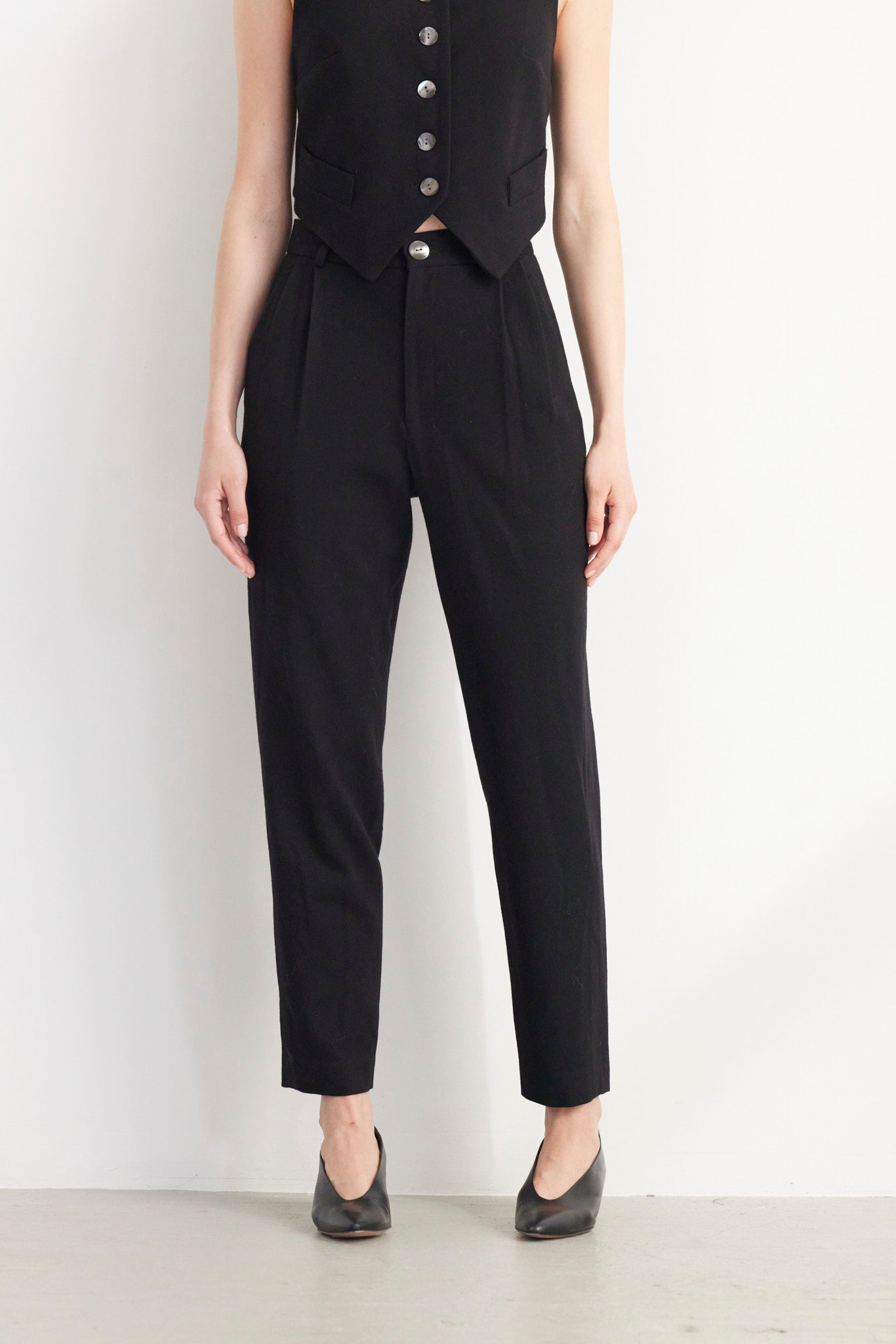 Sophia Tapered Pant in Wool Pants CHRISTINE ALCALAY Black 0 - 1