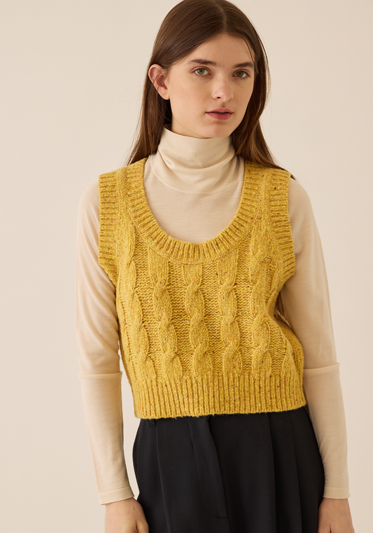 Hillary Speckled Wool Vest Sweaters DEMYLEE New York