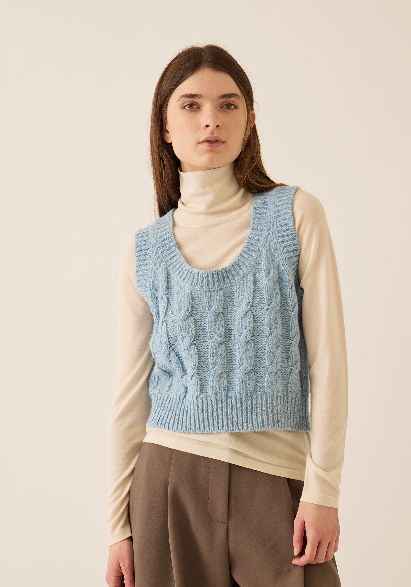 Hillary Speckled Wool Vest Sweaters DEMYLEE New York