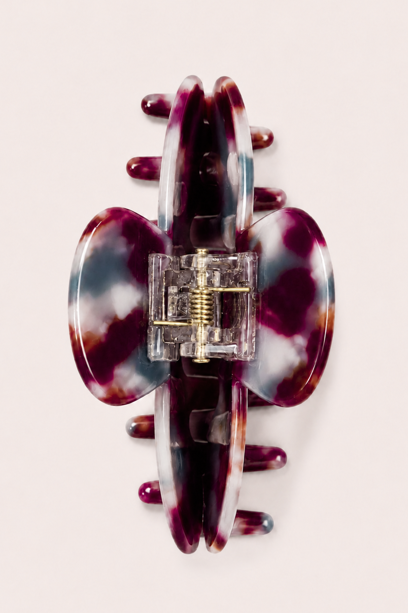 Vol.Vl Claw Clip Hair Accessories Vignette