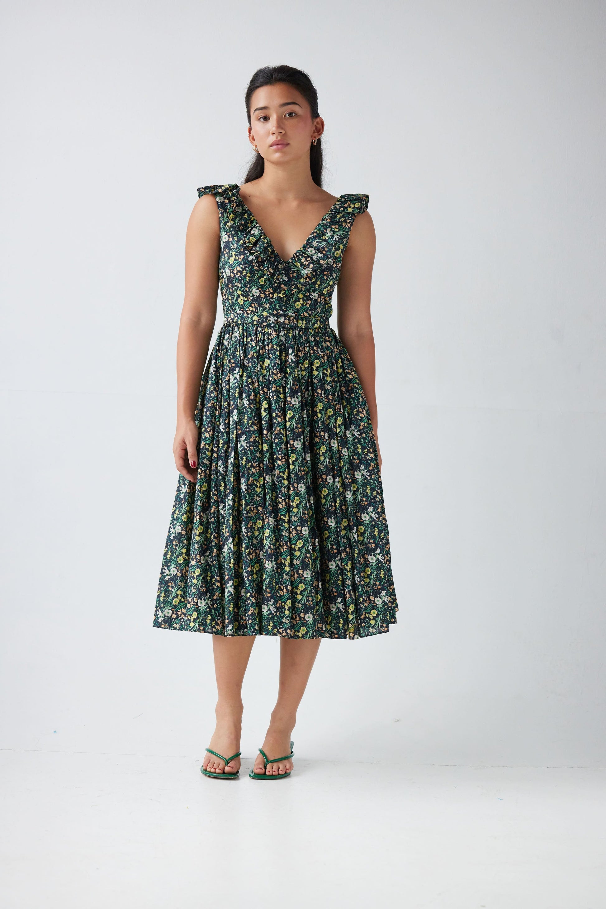 Viola Dress in Floral Voile KIWI/ fig. Viola Dress in Floral Voile KIWI/ fig.