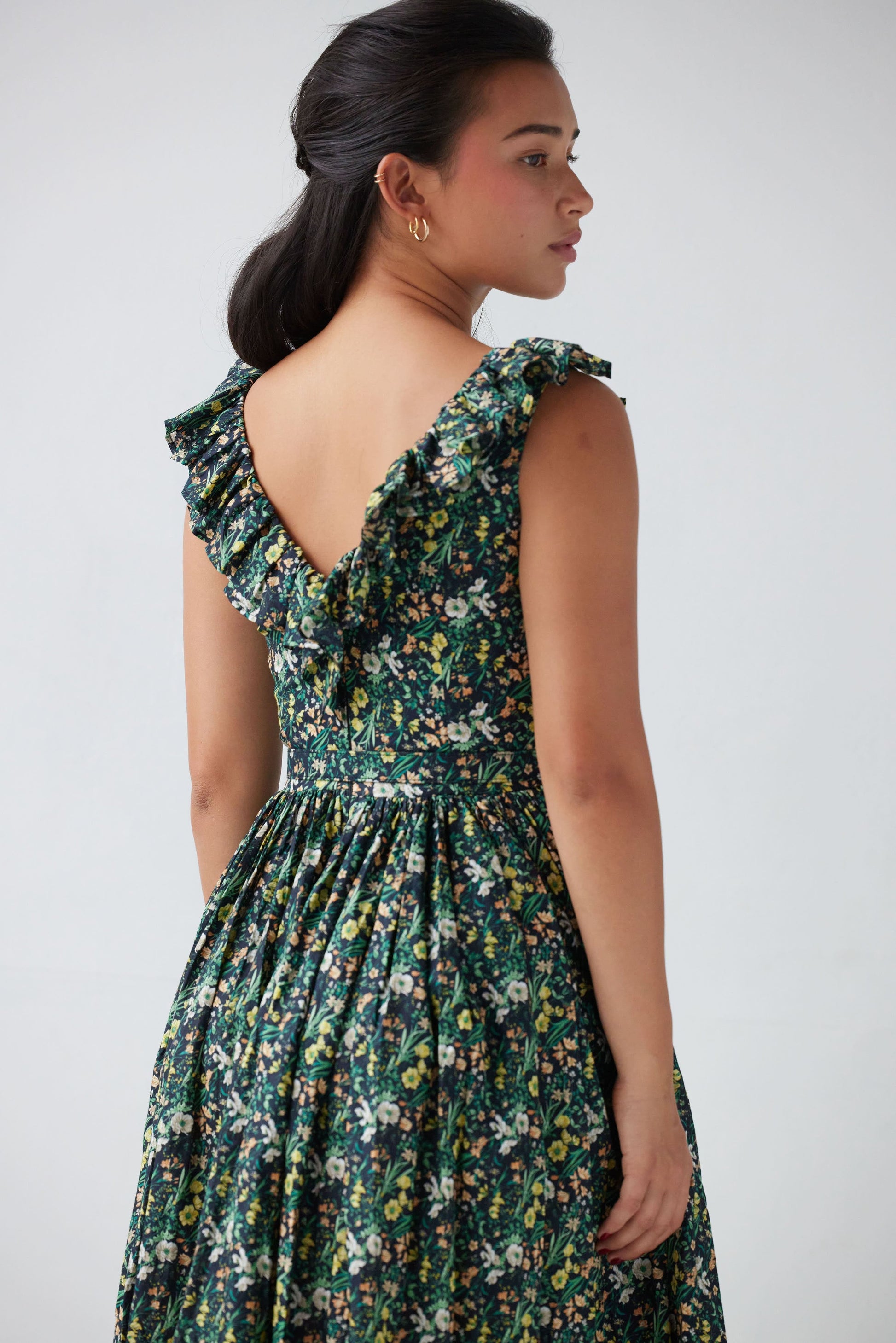 Viola Dress in Floral Voile KIWI/ fig. Viola Dress in Floral Voile KIWI/ fig.