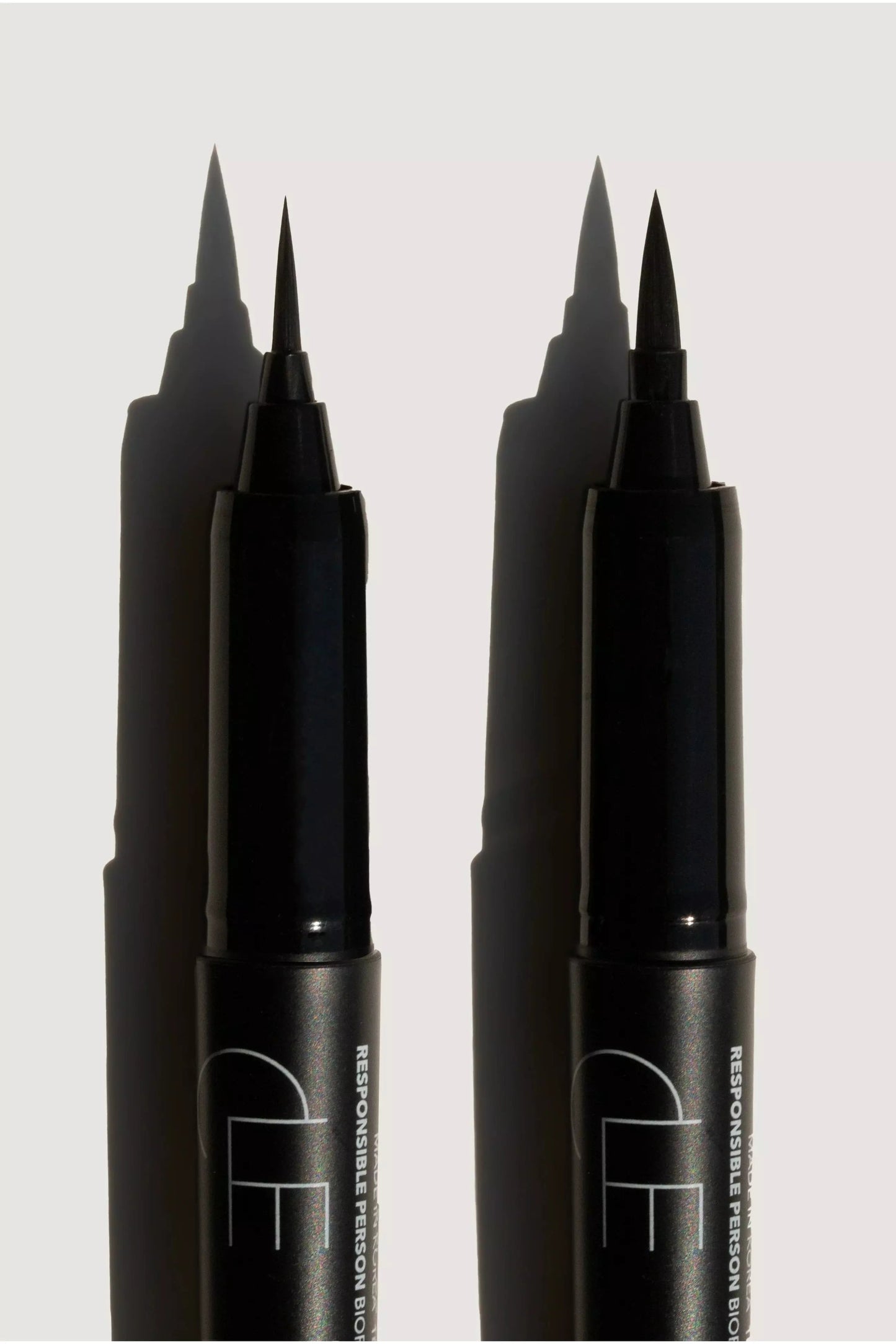 Fluid Touch Liquid Liner Beauty CLE Cosmetics