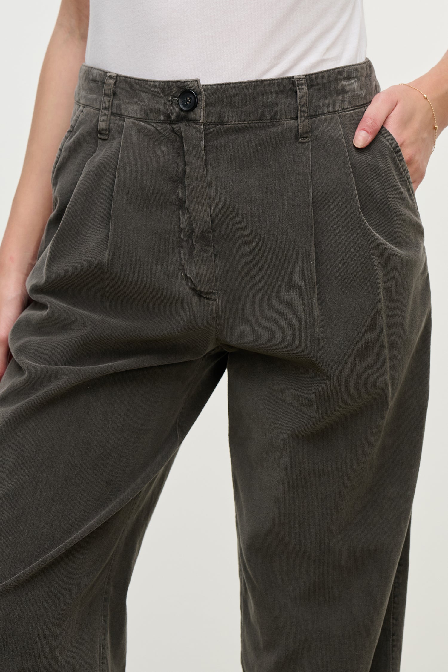 Gail Velvet by Graham & Spencer