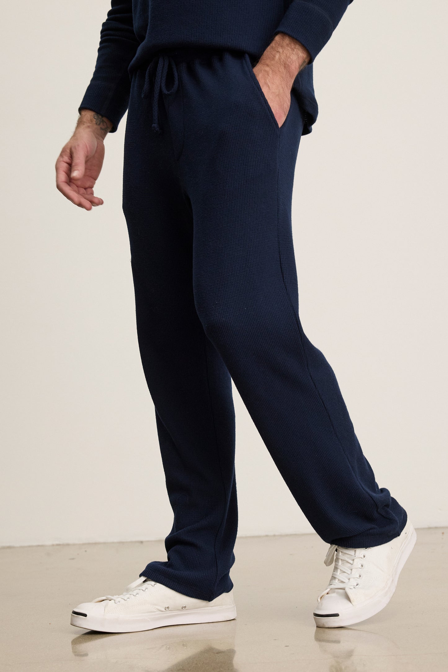 Ozzy Pant Velvet by Graham & Spencer