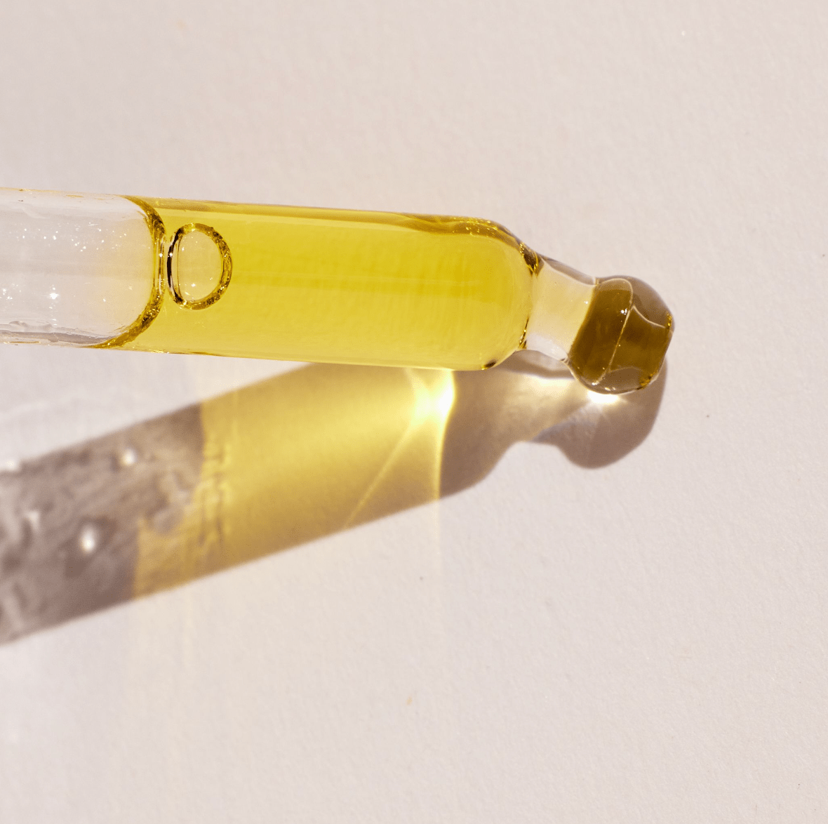 Dayglow Oil Serum Skincare FORAH