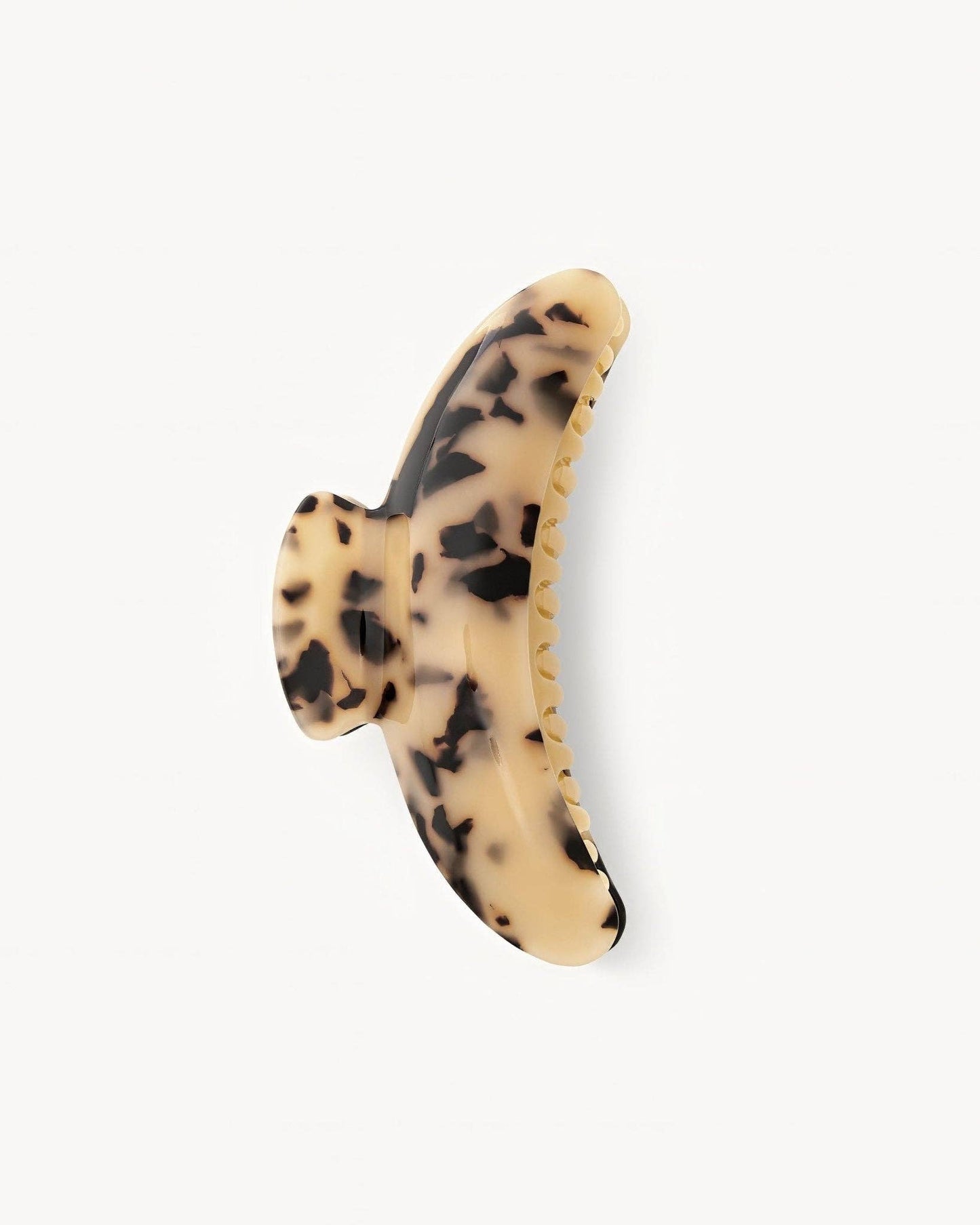 Jumbo Heirloom Claw in Blonde Tortoise Hair Accessories MACHETE