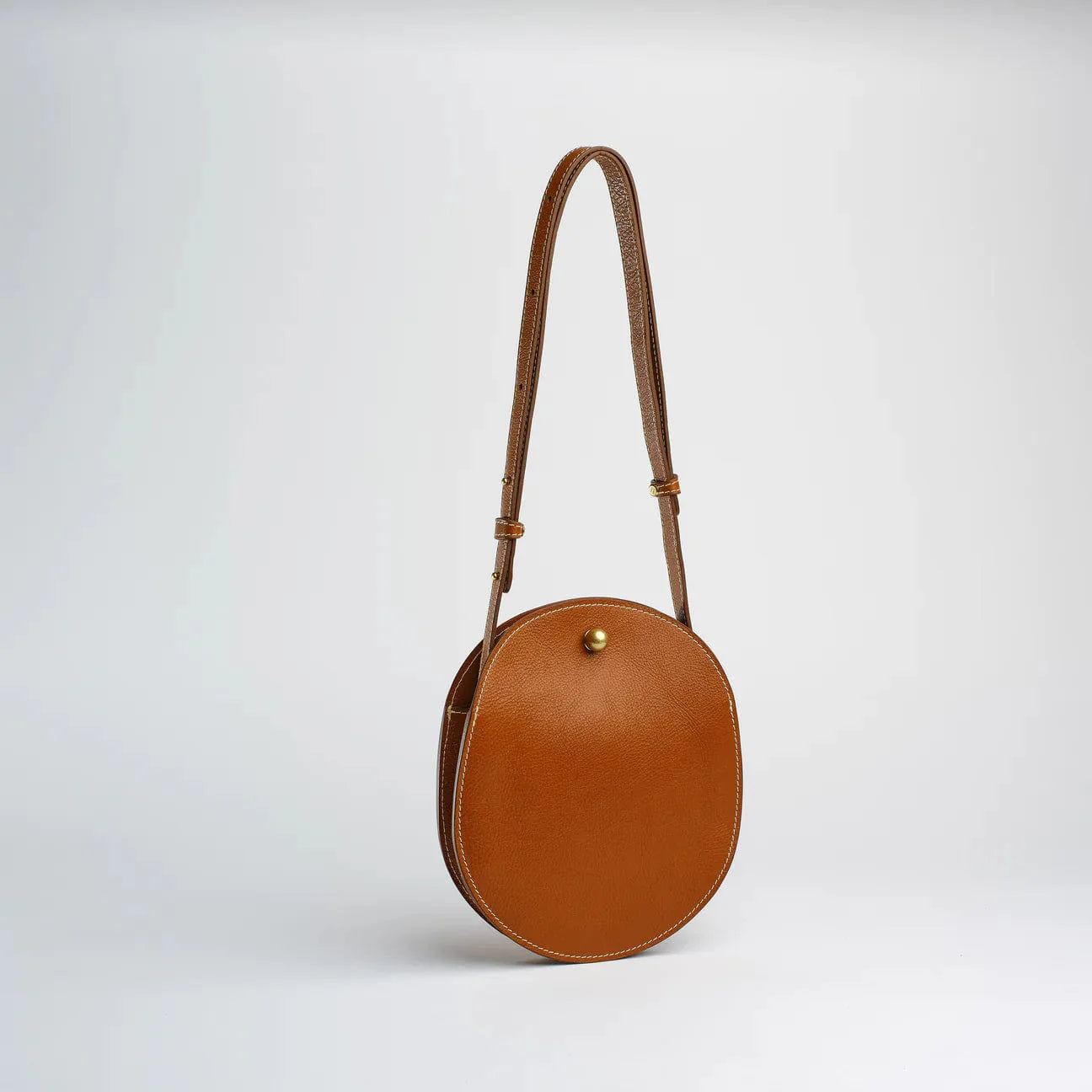 The Eggi in Leather Brown Bags Lindquist   