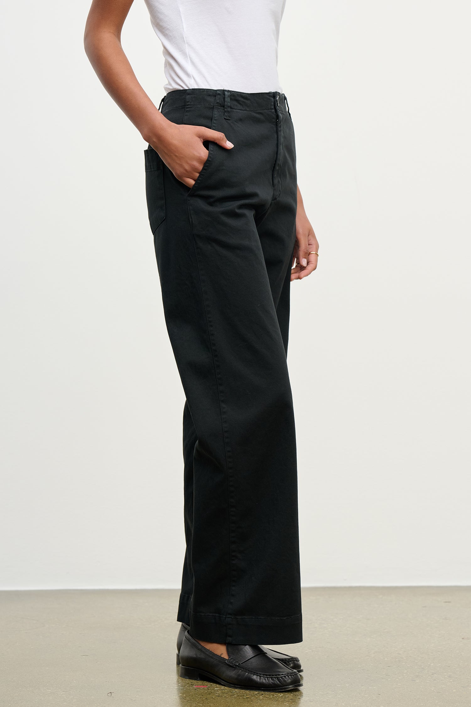 DEN Pant Velvet by Graham & Spencer