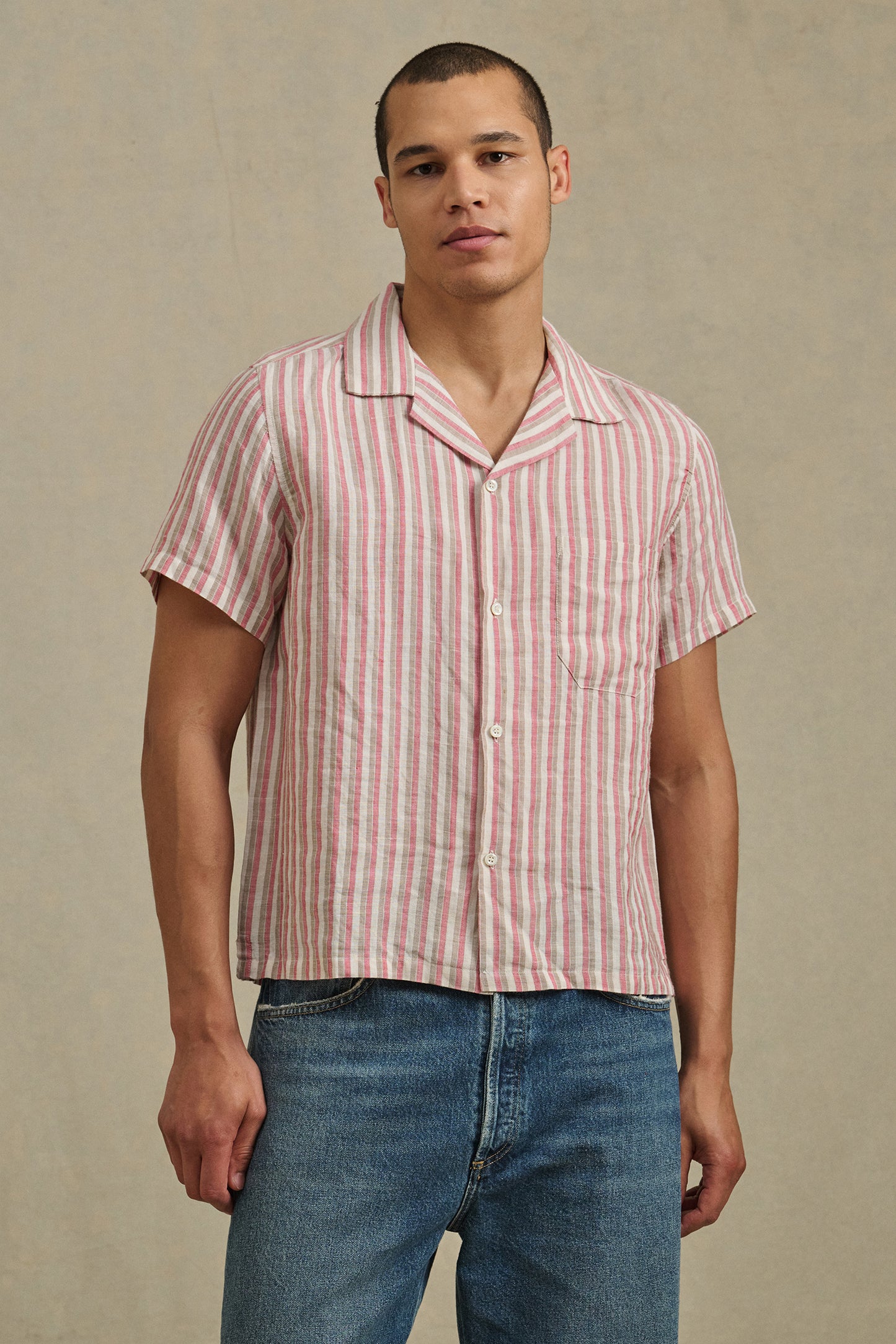 Hobbs S/S Button Down Jewelry Velvet by Graham & Spencer