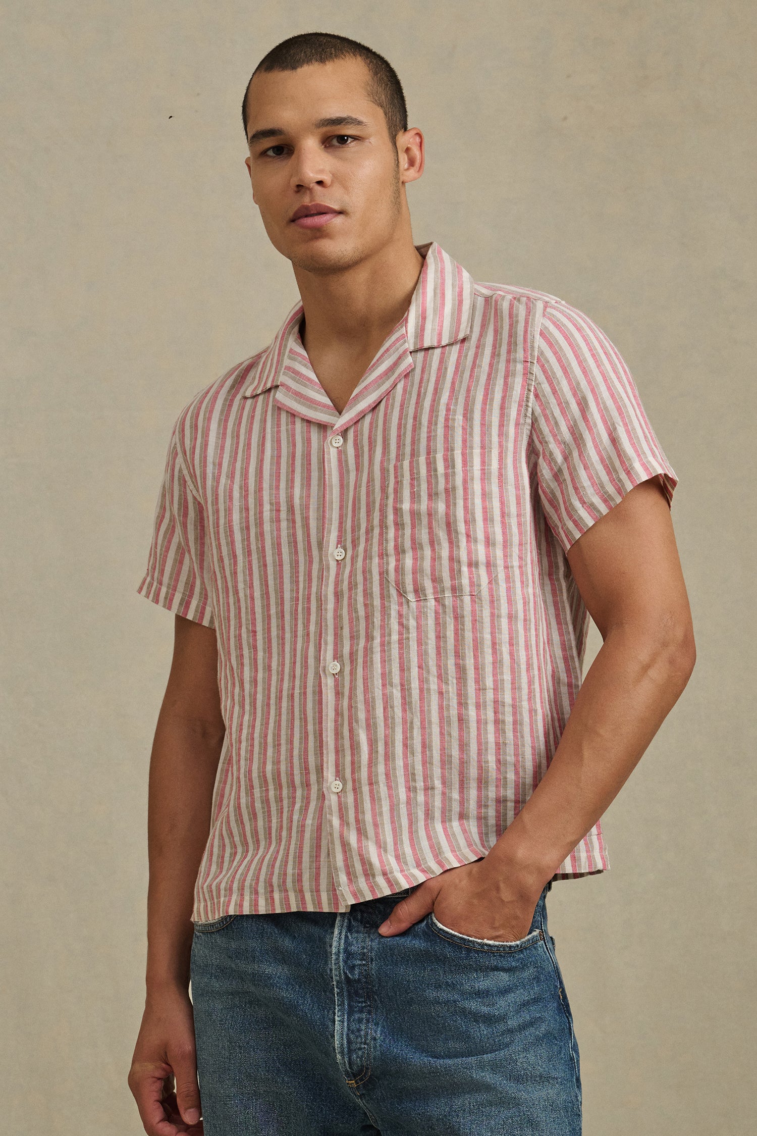 Hobbs S/S Button Down Jewelry Velvet by Graham & Spencer