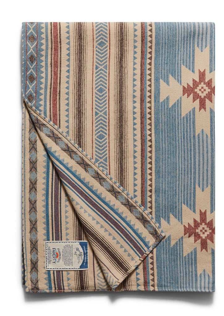 DGF Adirondack Blanket, Blankets from Faherty in Nescove 