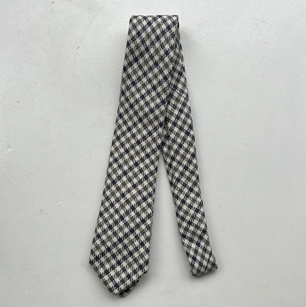 Check Nilo Necktie, Ties & Pocket Squares from fig. in Green O/S